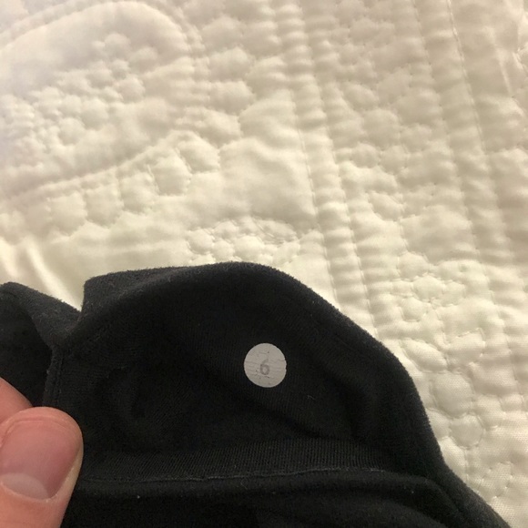 Lululemon Wunder Under Crop Pants - Picture 4 of 4